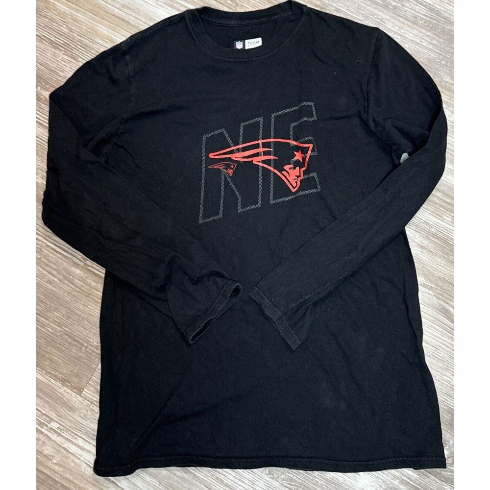 New‎ England Patriots T-Shirt Mens Medium NFL Team Apparel Black Shirt